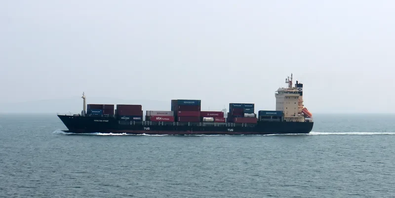 HE YUAN 1 Container Ship IMO 9187485 photo 5