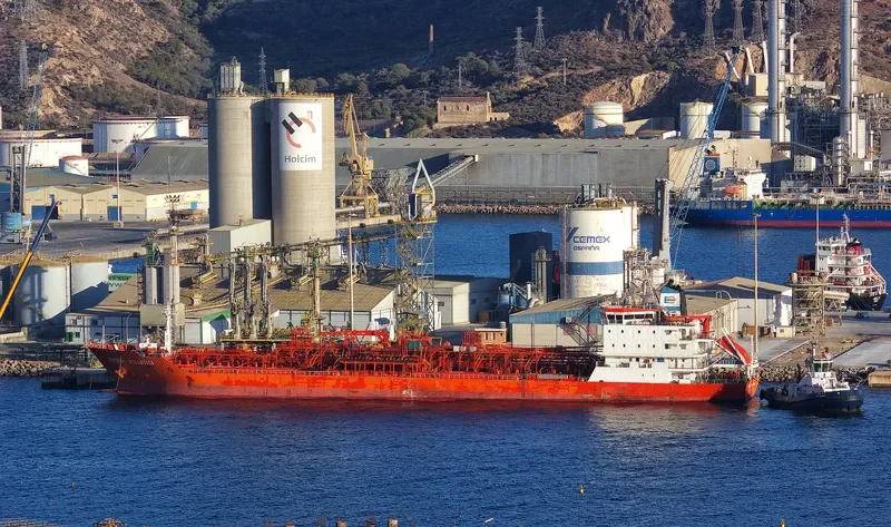 WINTER SUN Tanker IMO 9187538 photo 3