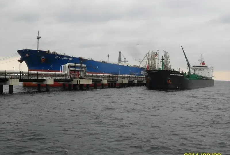 NEW PAROS Tanker IMO 9187772 photo 3