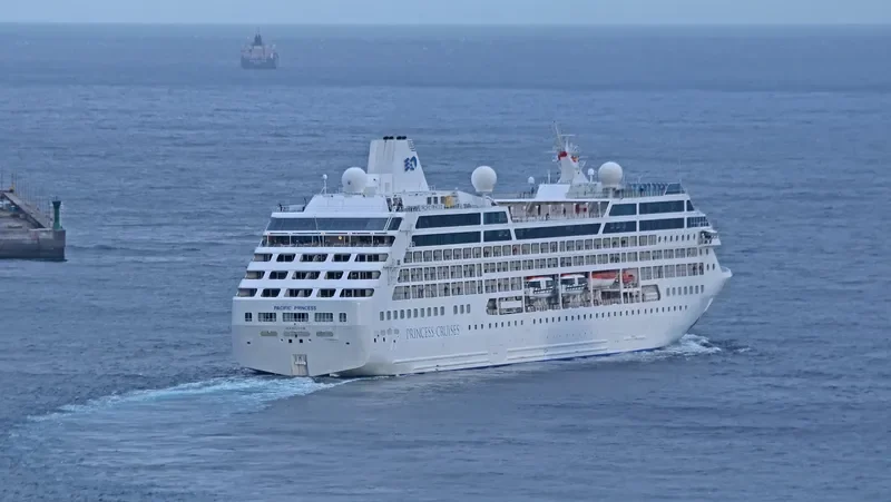 P PRINCE Passenger Ship IMO 9187887