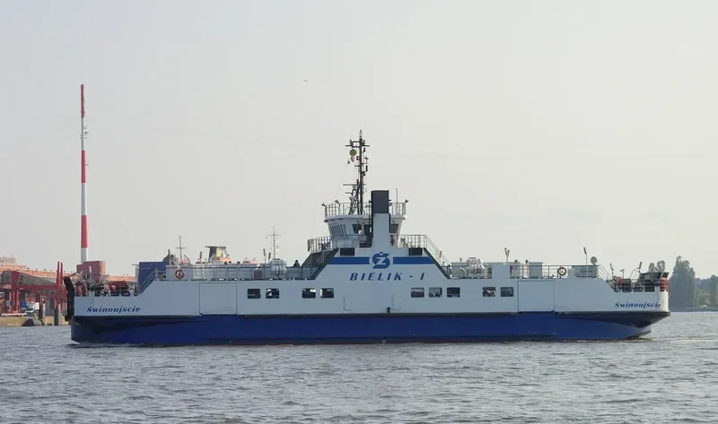 BIELIK I Ro-Ro IMO 9187980 photo 8