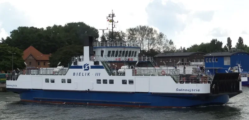 BIELIK III Ro-Ro IMO 9188001 photo 2