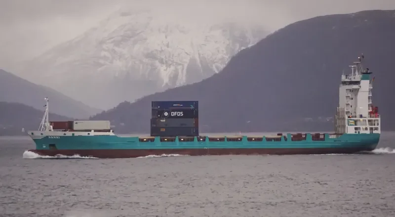 HANNI Container Ship IMO 9188506 photo 3