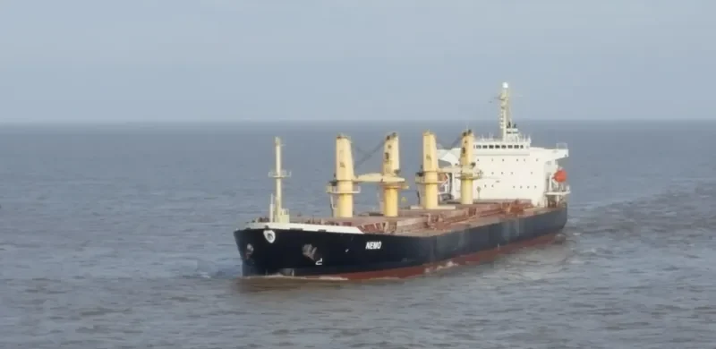CHRISTINA OCEAN Bulk Carrier IMO 9188623 photo 5