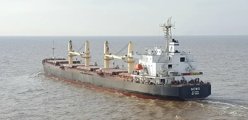 CHRISTINA OCEAN Bulk Carrier IMO 9188623 photo 6