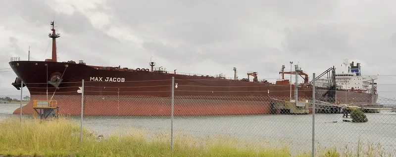 KANHA PRIDE Tanker IMO 9188788 photo 5