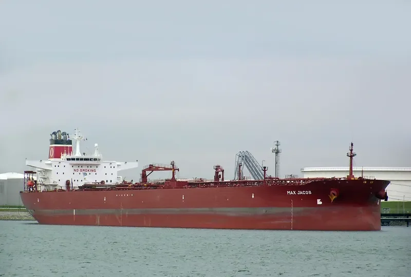 KANHA PRIDE Tanker IMO 9188788 photo 8