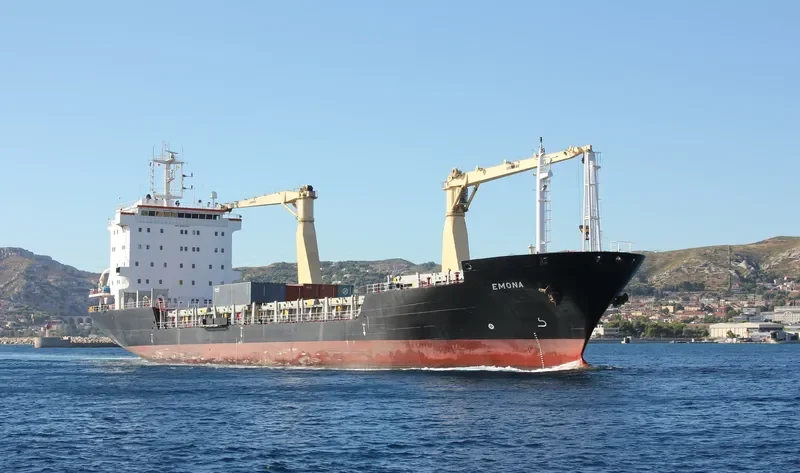CAPITAINE MAGELLAN General Cargo IMO 9188934 photo 2