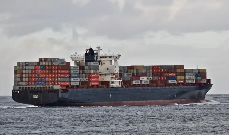 TASMAN Container Ship IMO 9189342 photo 7