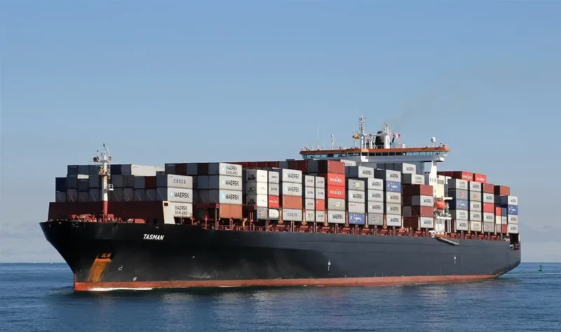 TASMAN Container Ship IMO 9189342 photo 10