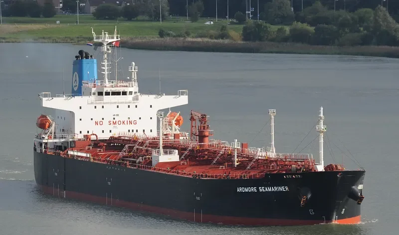 BEDFORD CASTLE Bulk Carrier IMO 9189926 photo 4