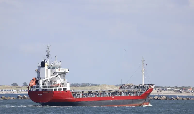 ARIANA Tanker IMO 9189952 photo 8