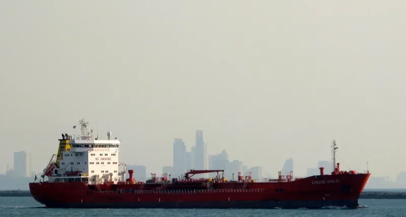 GLOBAL ACE Tanker IMO 9190078 photo 2