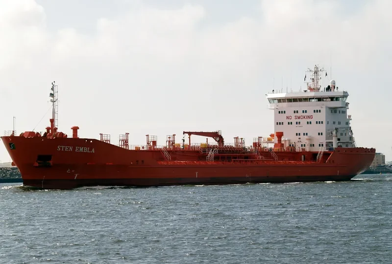 GLOBAL ACE Tanker IMO 9190078 photo 9
