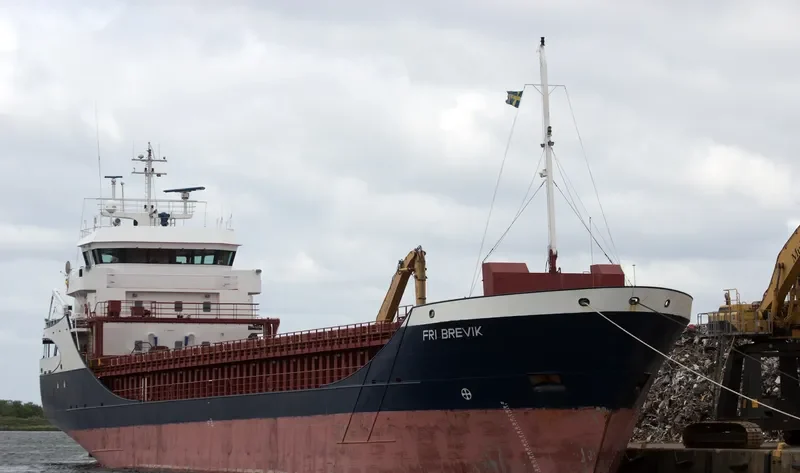FRI BREVIK Container Ship IMO 9190183 photo 8