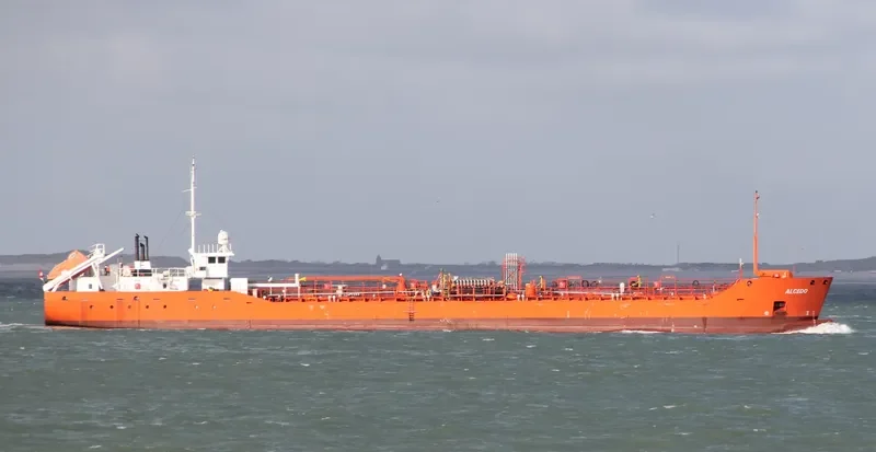 ARDBEG Tanker IMO 9190315 photo 2