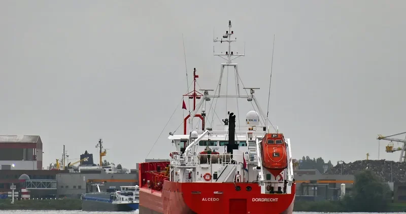 ARDBEG Tanker IMO 9190315 photo 3