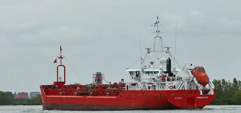 ARDBEG Tanker IMO 9190315 photo 4