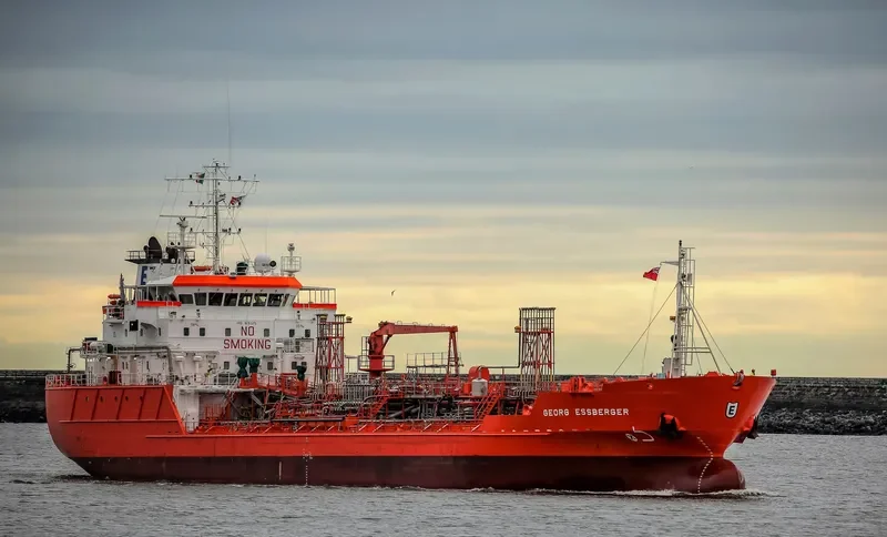 GEORG ESSBERGER Tanker IMO 9191175 photo 7