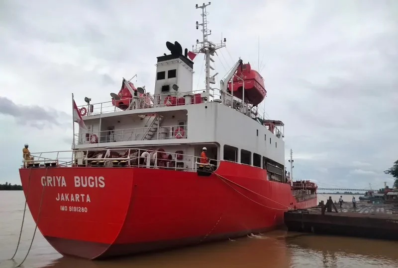 GRIYA BUGIS Tanker IMO 9191280 photo 4