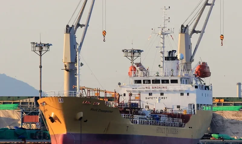 GRIYA BUGIS Tanker IMO 9191280 photo 8