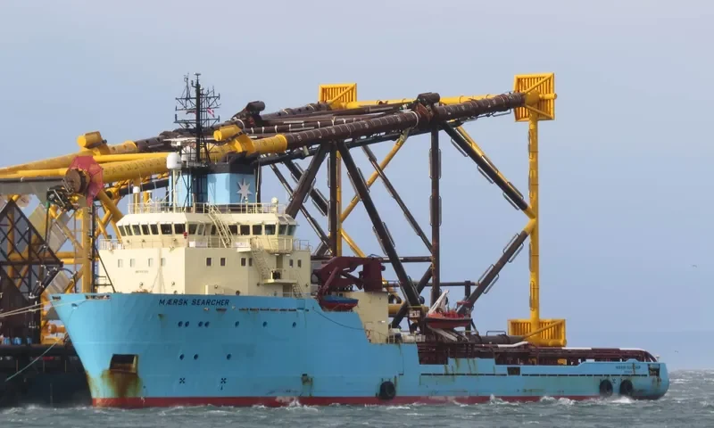 MAERSK SEARCHER Offshore Vessel IMO 9191369 photo 4