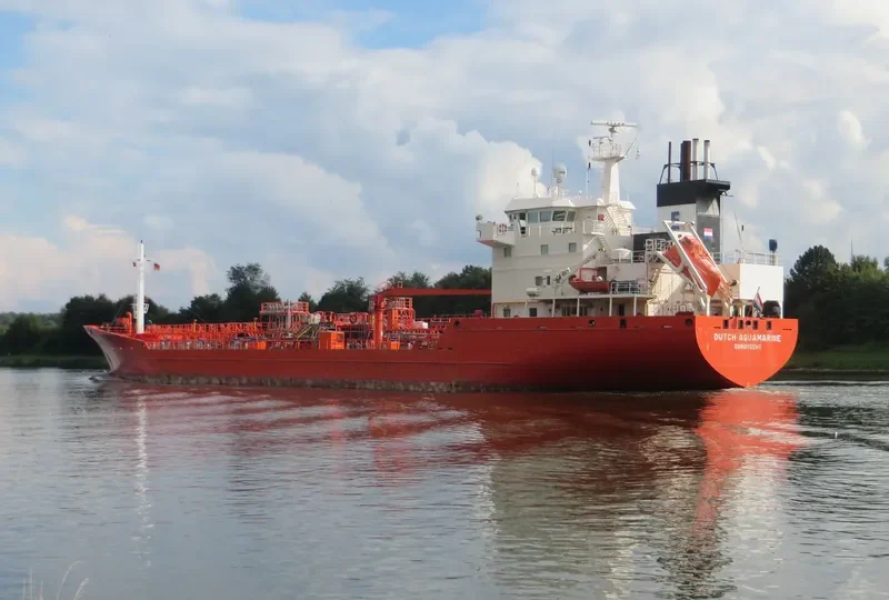DUTCH AQUAMARINE Tanker IMO 9191656 photo 7