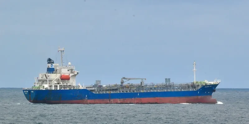 BILLIONS NO.18 Tanker IMO 9191773 photo 6