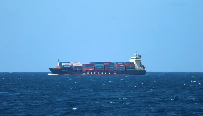 SINOKOR YOKOHAMA Container Ship IMO 9192052 photo 7