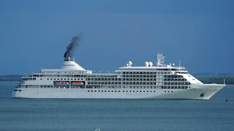 SILVER SHADOW Passenger Ship IMO 9192167 photo 5