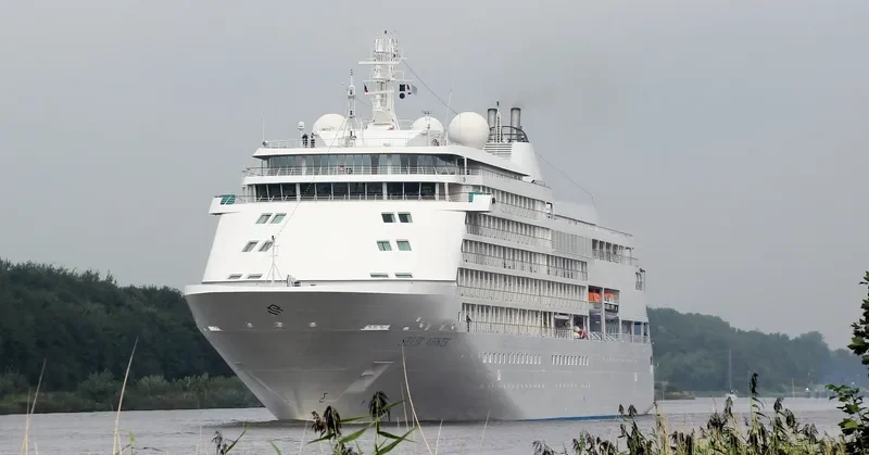 SILVER WHISPER Passenger Ship IMO 9192179 photo 9