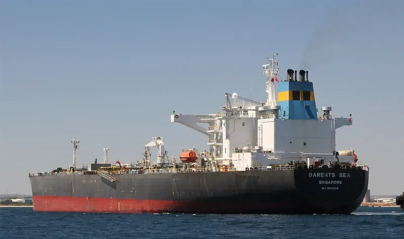 ARES Tanker IMO 9192258 photo 7