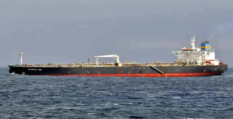 ARES Tanker IMO 9192258 photo 10