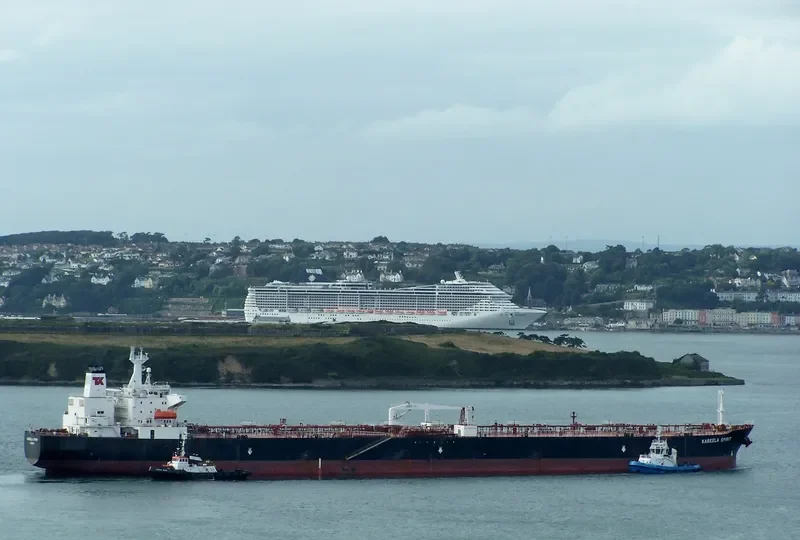 T SUNNY Tanker IMO 9192349 photo 3