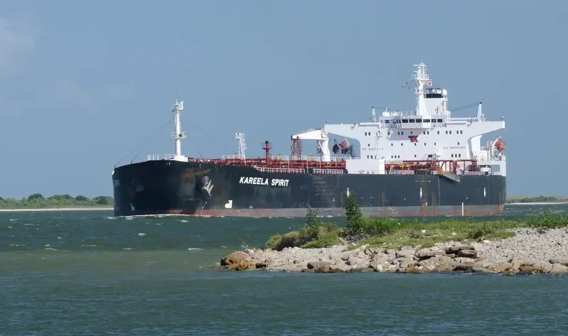 T SUNNY Tanker IMO 9192349 photo 4