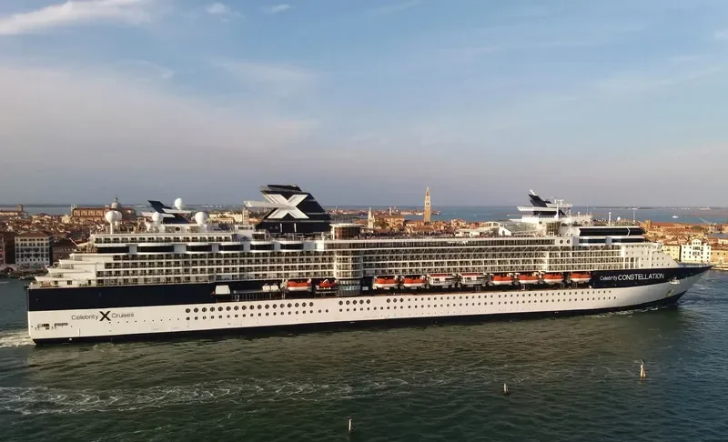 CELEBRITY CONSTELLATION Passenger Ship IMO 9192399 photo 8