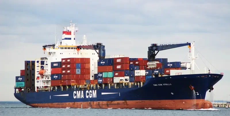 UTRILLO Container Ship IMO 9192430 photo 10
