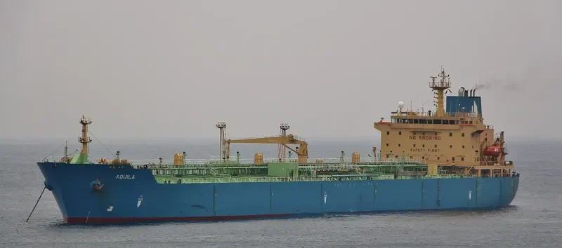 AQUILA Tanker IMO 9192765 photo 10