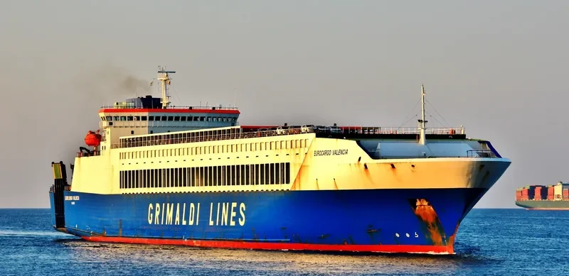 EUROCARGO VALENCIA Ro-Ro IMO 9192959 photo 3