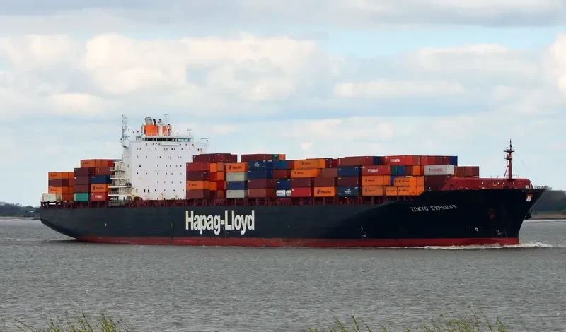 TOKYO EXPRESS Container Ship IMO 9193290 photo 10