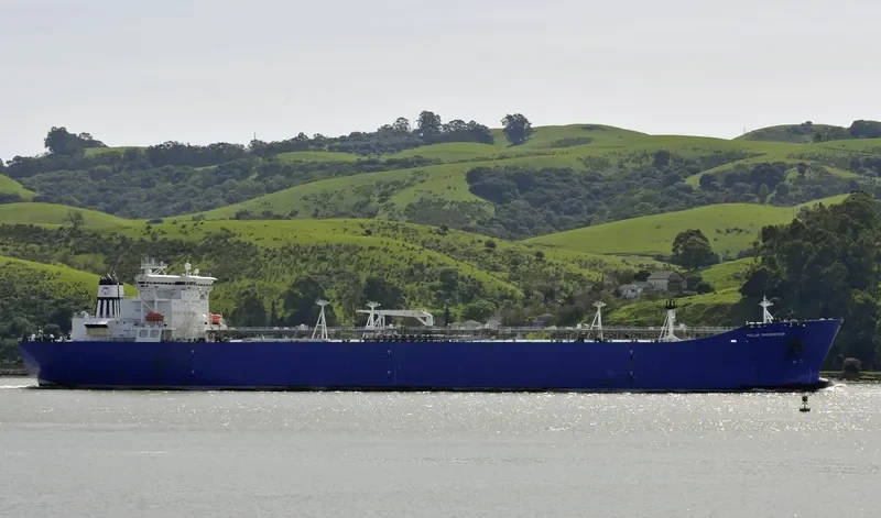 POLAR ENDEAVOUR Tanker IMO 9193551 photo 5