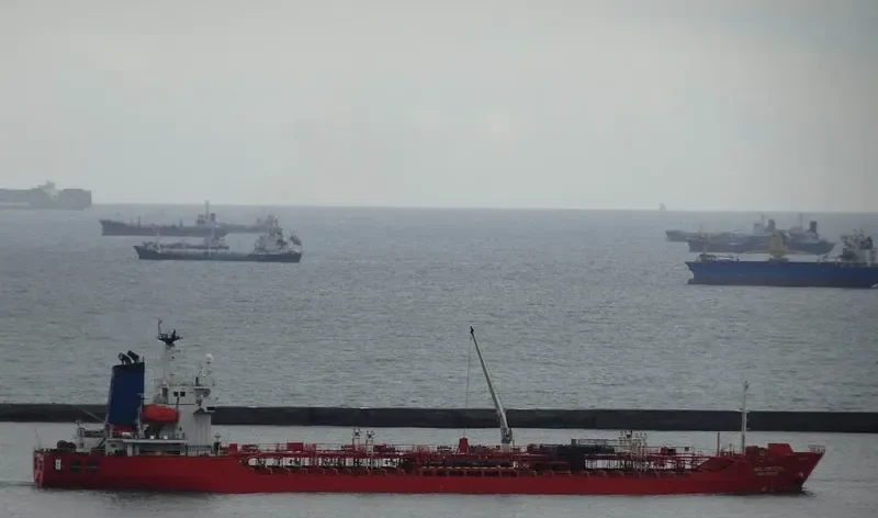 JEIL CRYSTAL Tanker IMO 9193587 photo 4