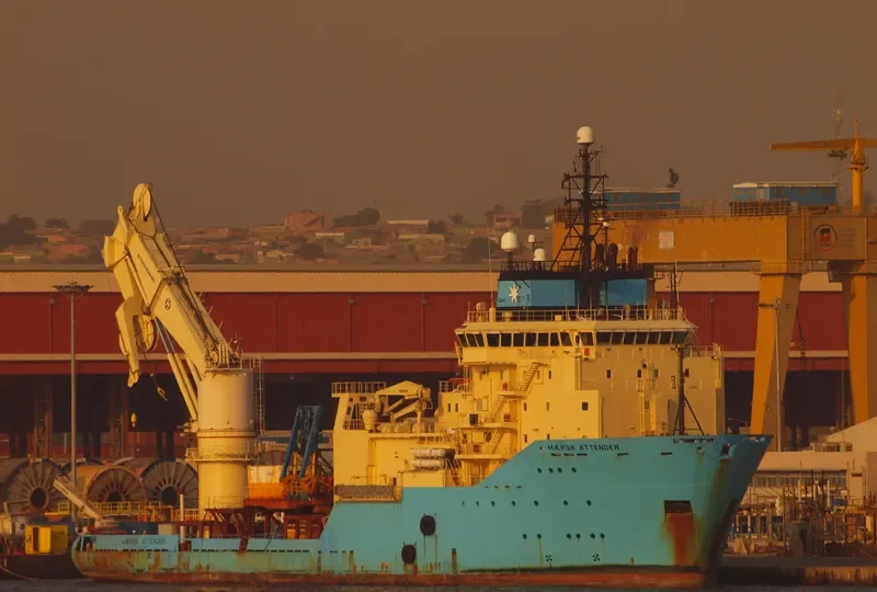 MAERSK ATTENDER Offshore Vessel IMO 9193795 photo 2
