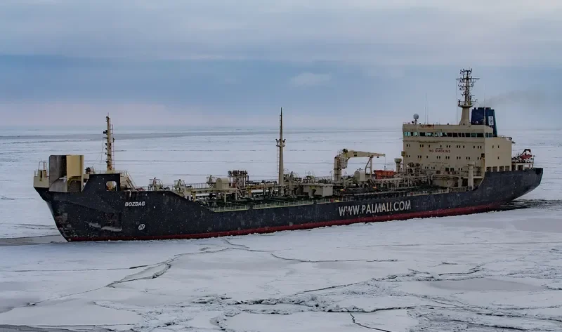LAGORTA Tanker IMO 9194012 photo 8