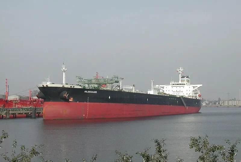 DOMINAR Tanker IMO 9194139 photo 3