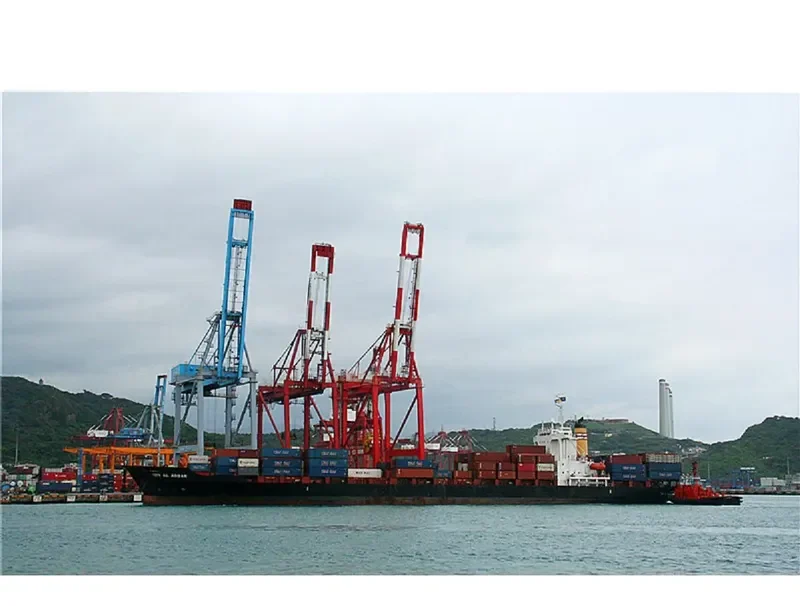 IBN AL ABBAR Container Ship IMO 9194490 photo 8