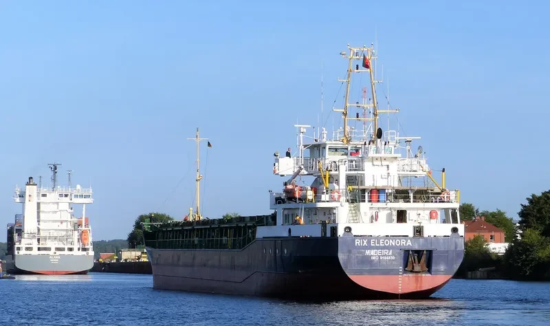 RIX ELEONORA General Cargo IMO 9194830 photo 3
