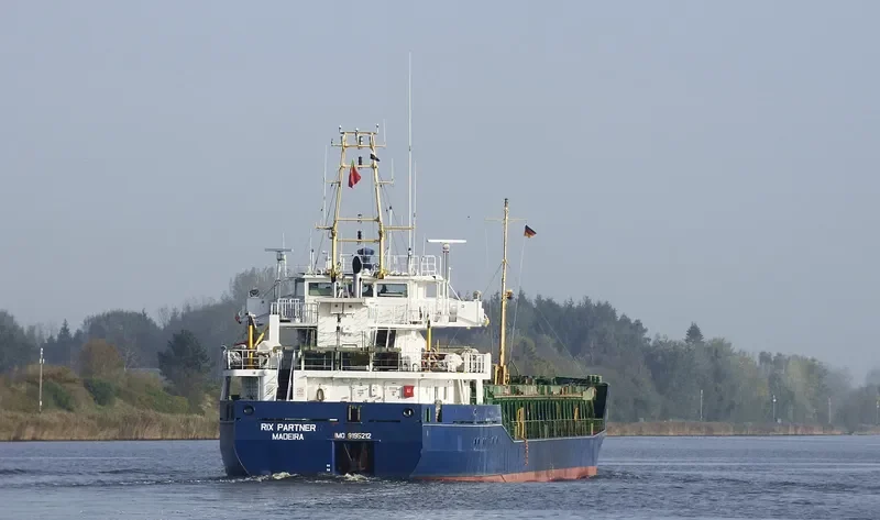 RIX PARTNER General Cargo IMO 9195212