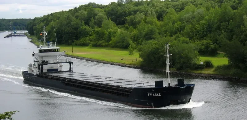 FRI LAKE General Cargo IMO 9195664