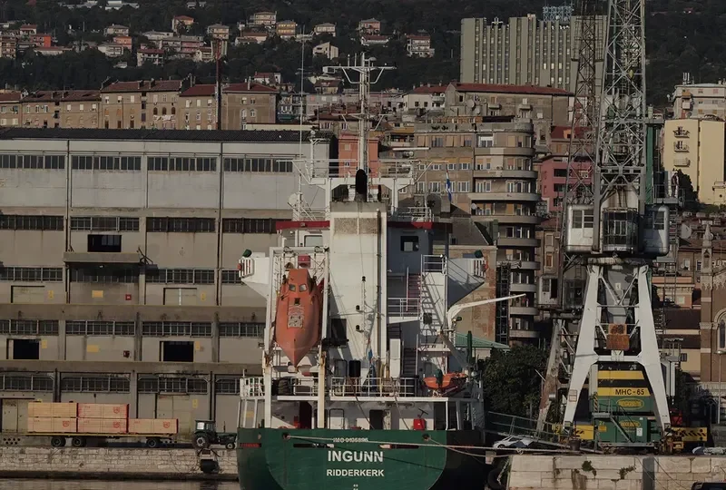ICS TRITON General Cargo IMO 9195896 photo 4